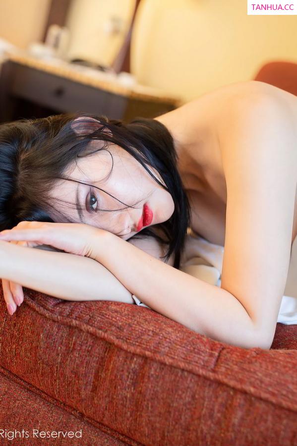 就是阿朱啊  [XiuRen]高清写真图 2020.07.30 No.2389 就是阿朱啊第41张图片